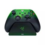 Razer Wireless Controller & Quick Charging Stand Bundle for Xbox Series X|S, Xbox One: Impulse Triggers - Textured Grips - 12hr Battery Life - Magnetic Secure Charging Limited Green Edition - Image 2