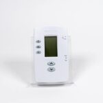Honeywell TH2110DV1008 PRO 2000 Vertical Programmable Thermostat - Image 3