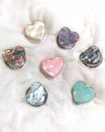 OnTheGrip Cute Natural Seashell Design Heart Shape Collapsible Mobile Phone Grip Stand Holder for Smartphone Tablet Cell Phone Accessory (Magnetic Type, Crème) - Image 4